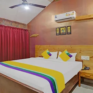 Hotel Itsy Kings L Den Homestay