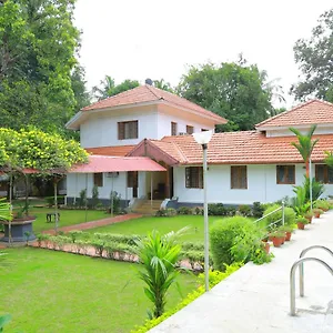 Ayuryogashram Heritage Resort Thrissur