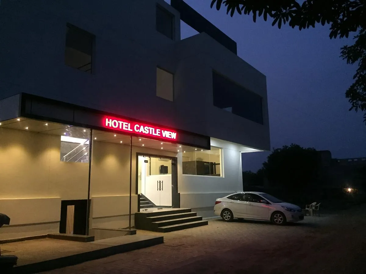 Hotel Castle View Agra  3*, Agra (Uttar Pradesh)